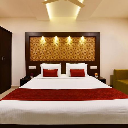 Hotel Bv Colours By Rivido, Begur Main Road Бангалор Экстерьер фото